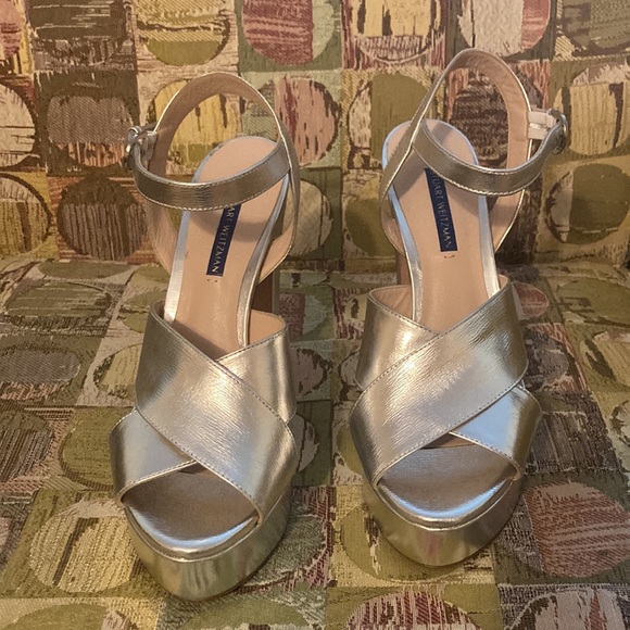 Stuart Weitzmann silver, strappy platforms size 9 - Picture 4 of 16
